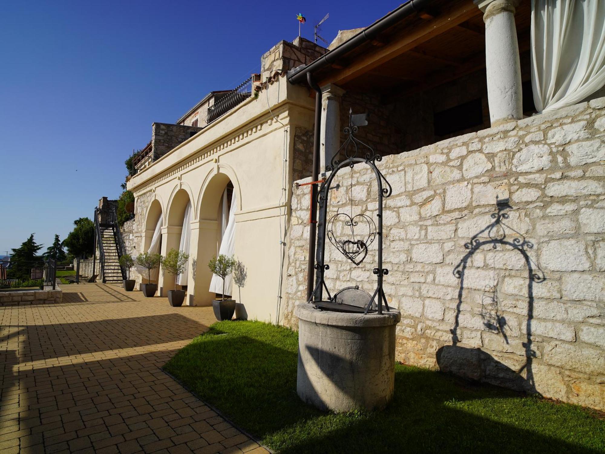 Hotel Vista Vrsar Exterior photo