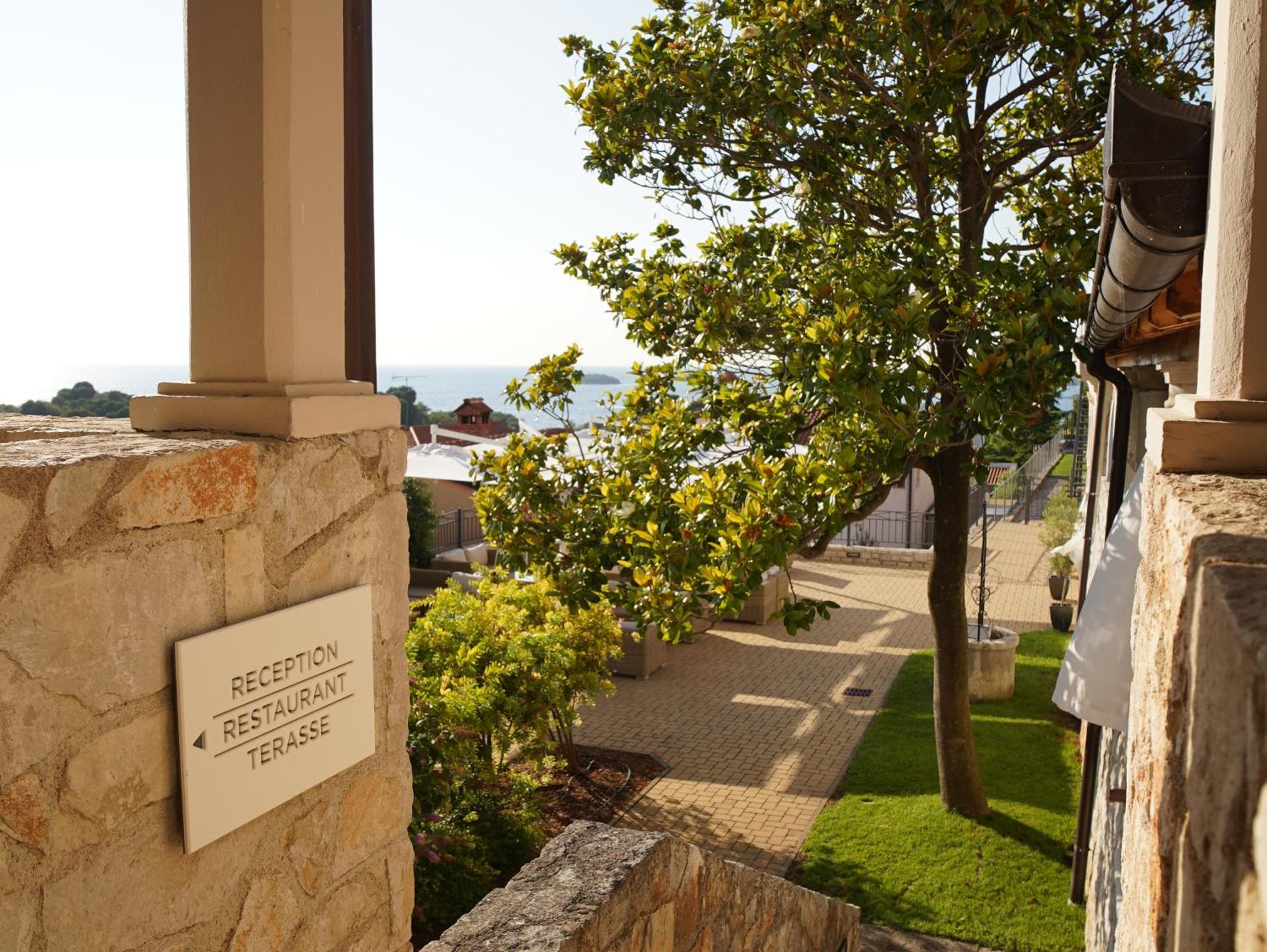 Hotel Vista Vrsar Exterior photo